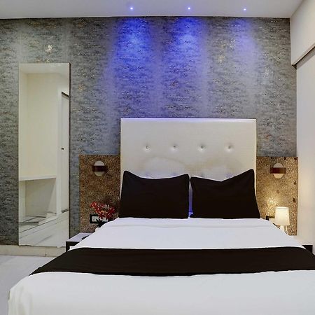 Hotel O Golden Star Mumbai Bagian luar foto