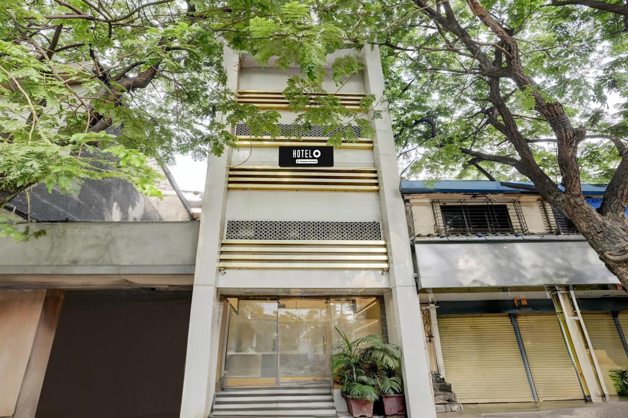Hotel O Golden Star Mumbai Bagian luar foto